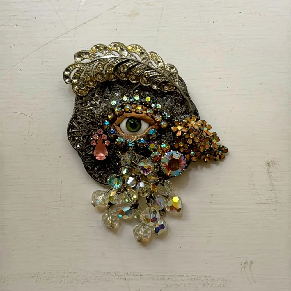 Third Eye Ophanim Brooch 🤍 - Picture 1 of 10